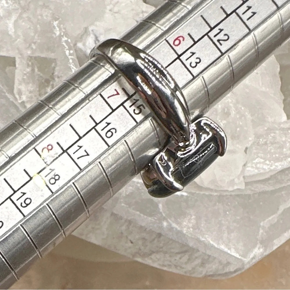 Black turquoise and silver gem ring - Picture 3 of 3